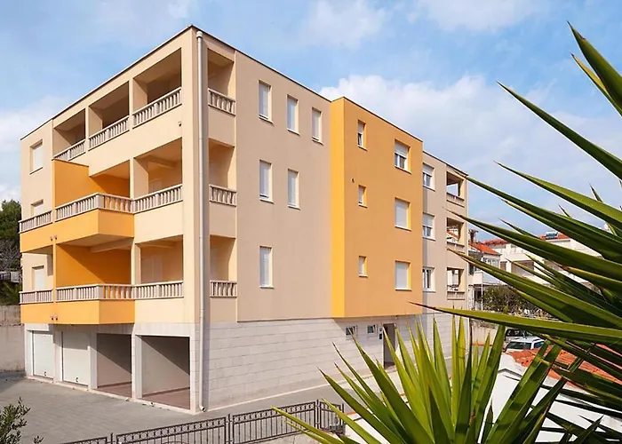 アパート Angela トロギール